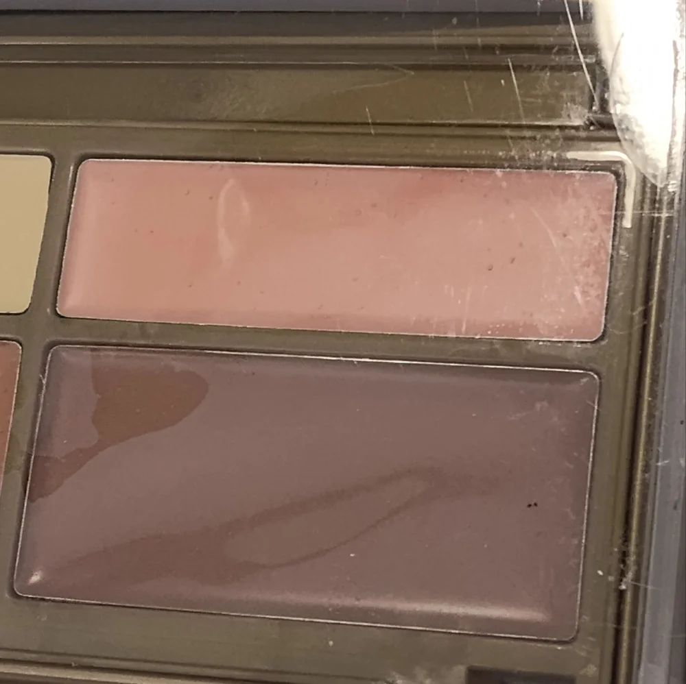 NEW!! BYS CONTOUR Palette (OUT OF STOCK)